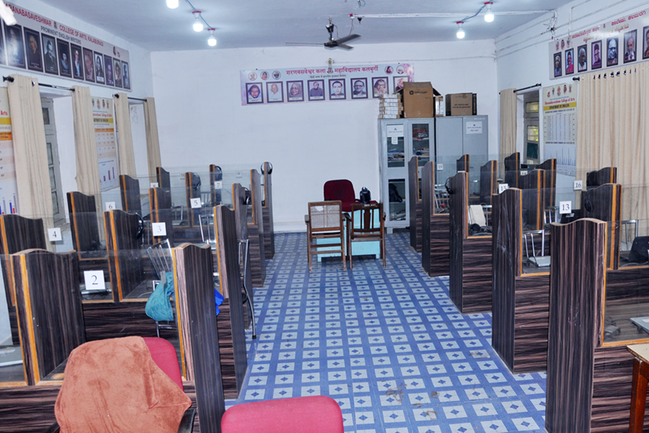 Language Lab Image 1